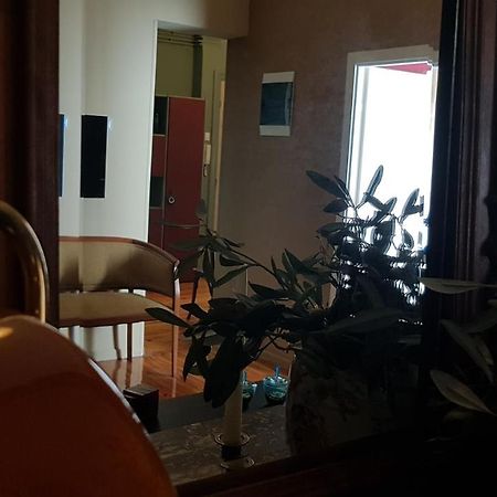 Konstantinos'S Luxury Vintage Apartment Thessaloniki Exterior photo