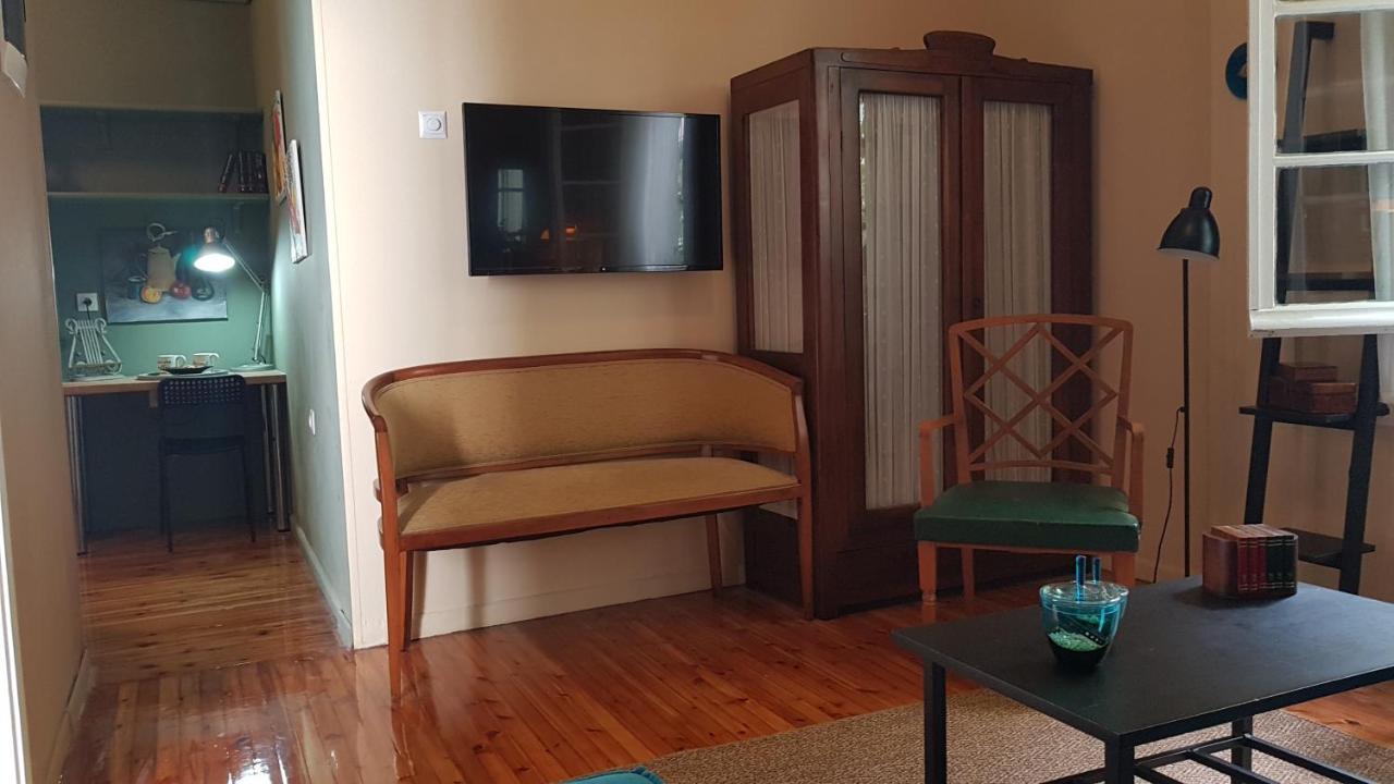 Konstantinos'S Luxury Vintage Apartment Thessaloniki Exterior photo